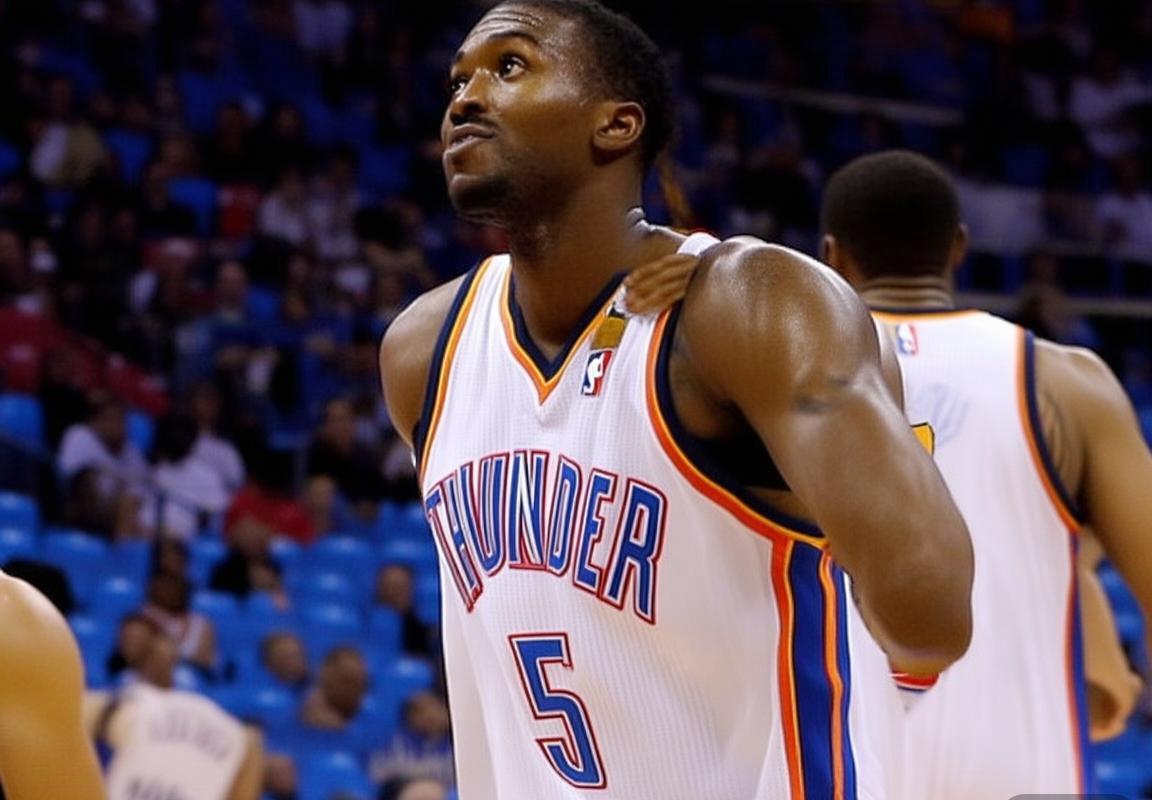 亚历山大率雷霆队迎战太阳，杰伦·威廉姆斯复出能否解决防守端问题？